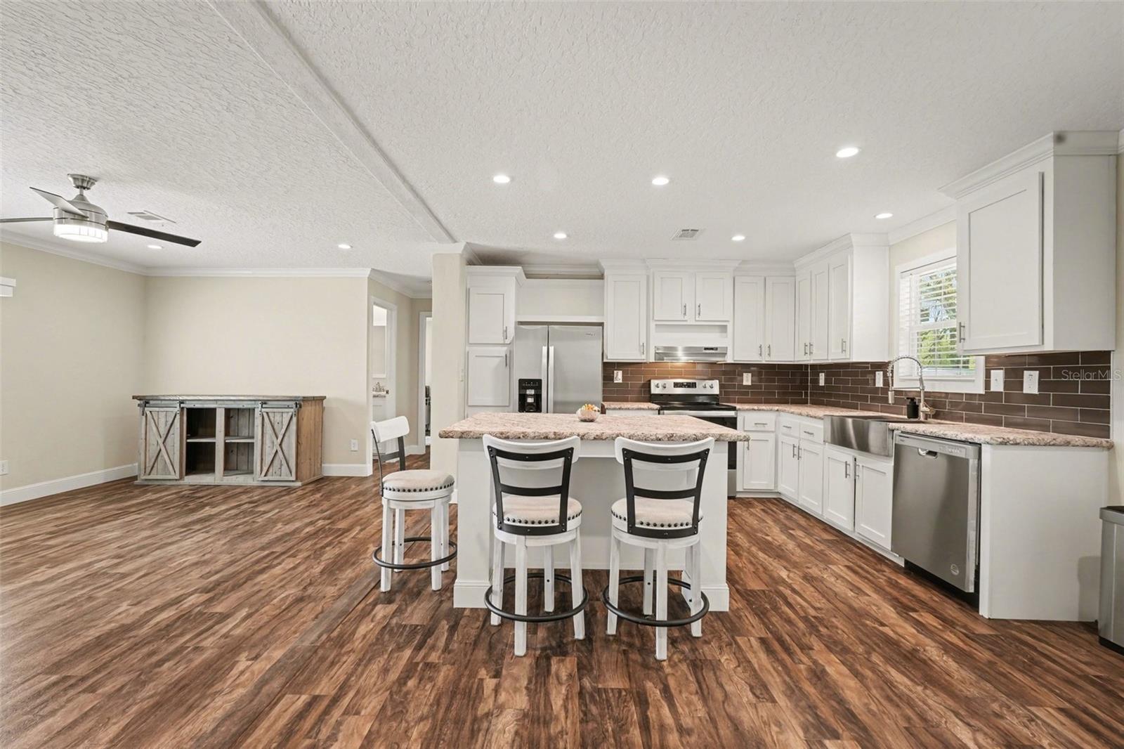 TROPICAL ACRES SOUTH UNIT 4 - Residential