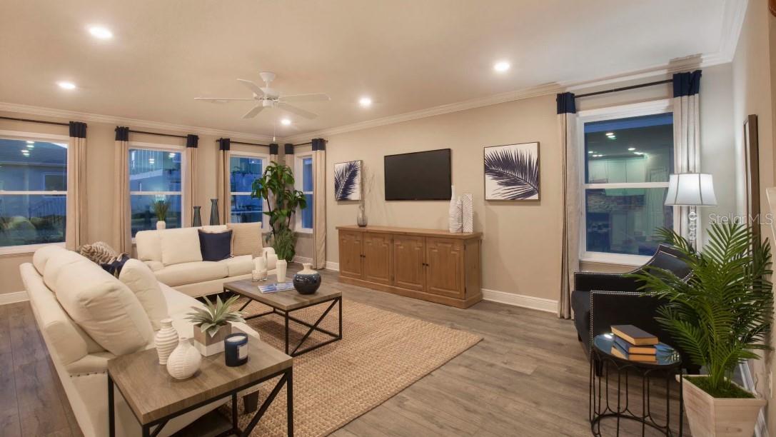 ELEGANT MANOR ESTATES - Residential