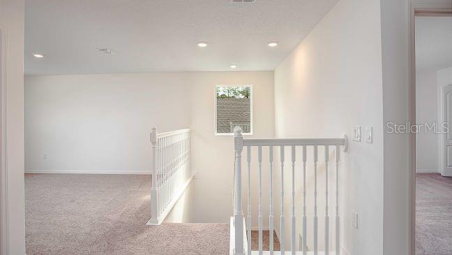 ELEGANT MANOR ESTATES - Residential