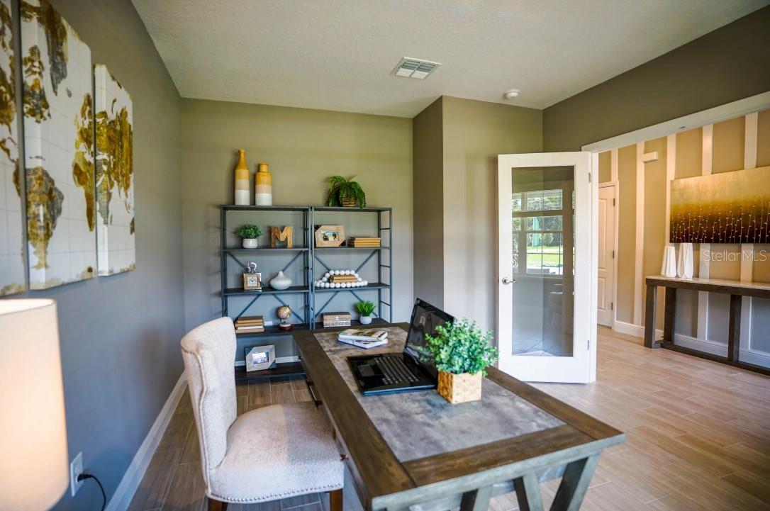ELEGANT MANOR ESTATES - Residential