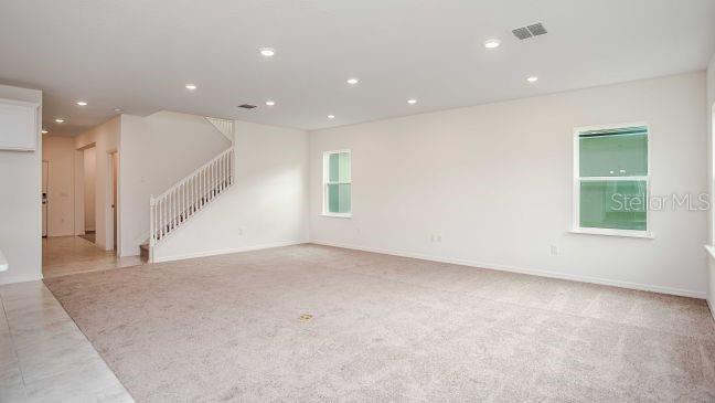 ELEGANT MANOR ESTATES - Residential