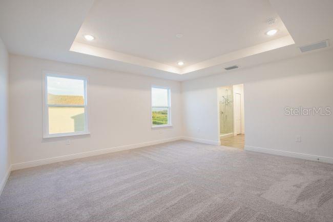ELEGANT MANOR ESTATES - Residential