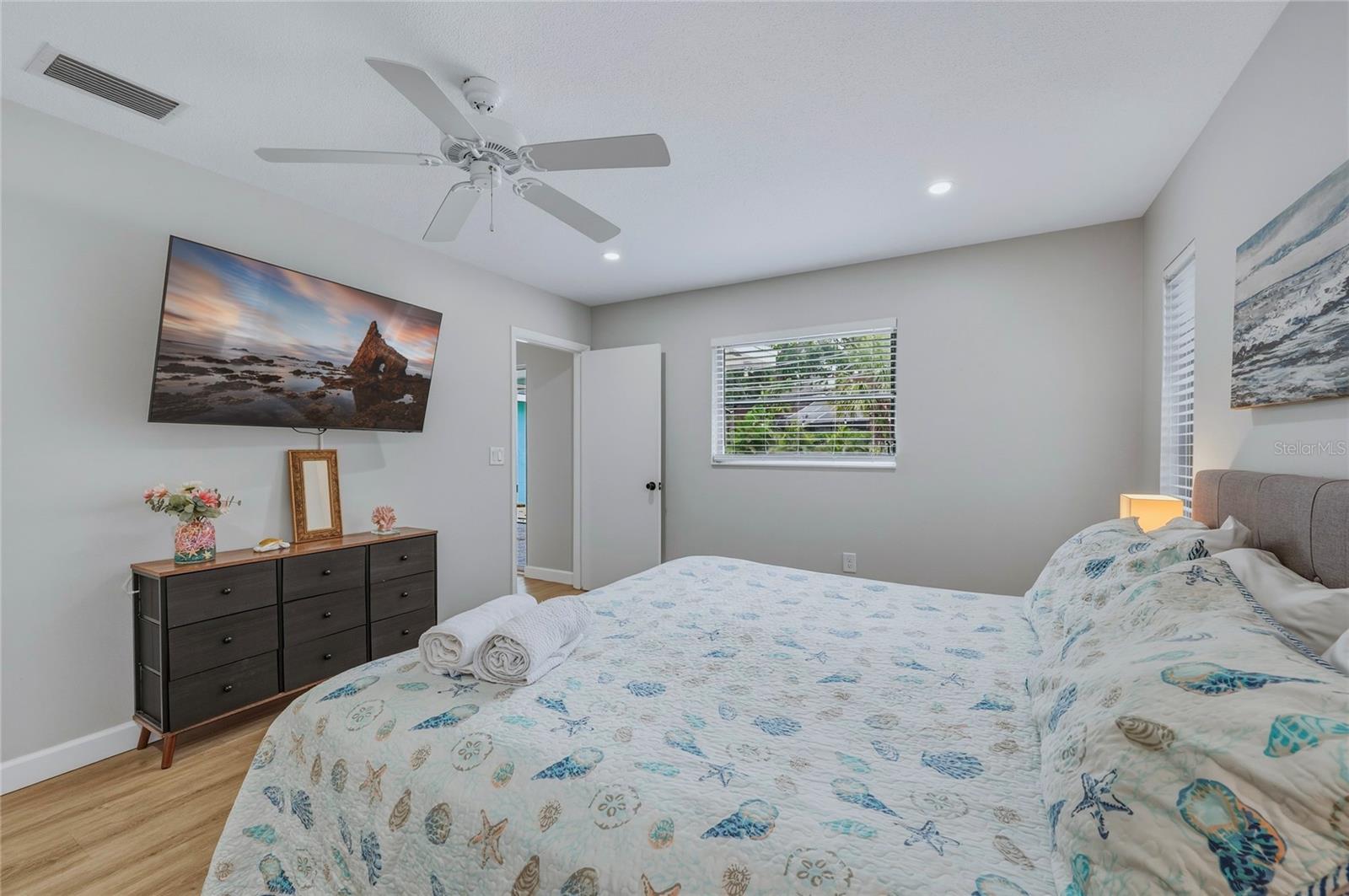 PALMA SOLA PARK REP - Residential