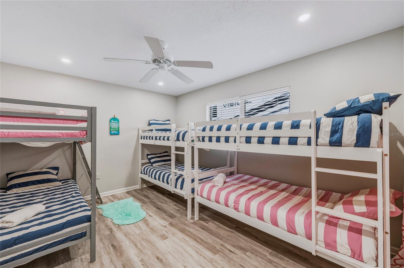 PALMA SOLA PARK REP - Residential