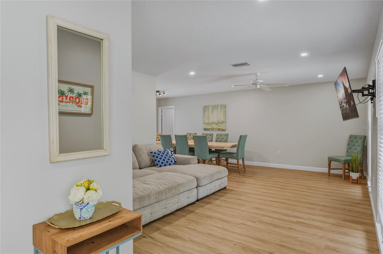 PALMA SOLA PARK REP - Residential