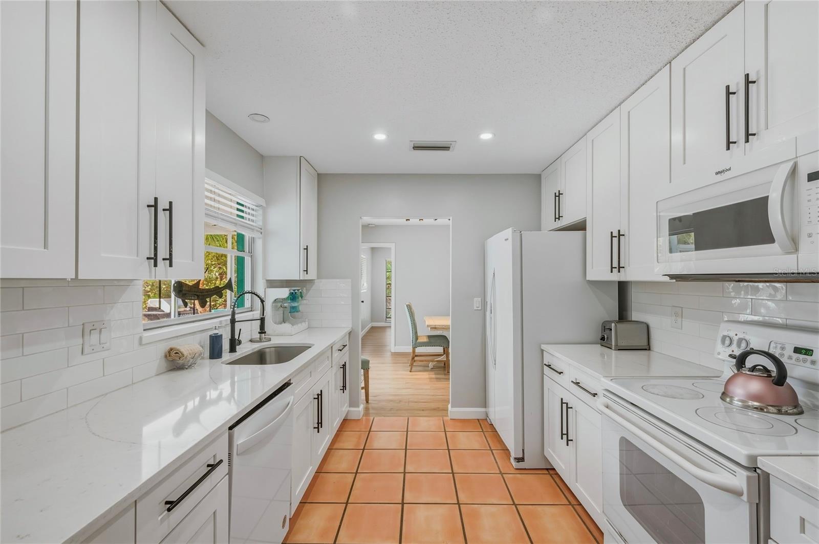 PALMA SOLA PARK REP - Residential