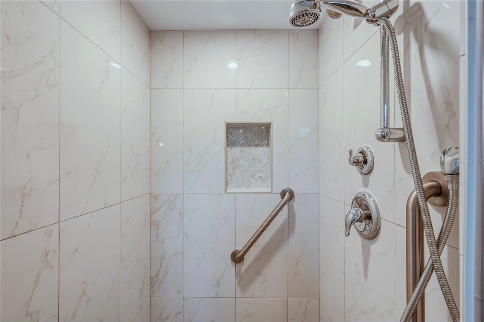 PALMA SOLA PARK REP - Residential