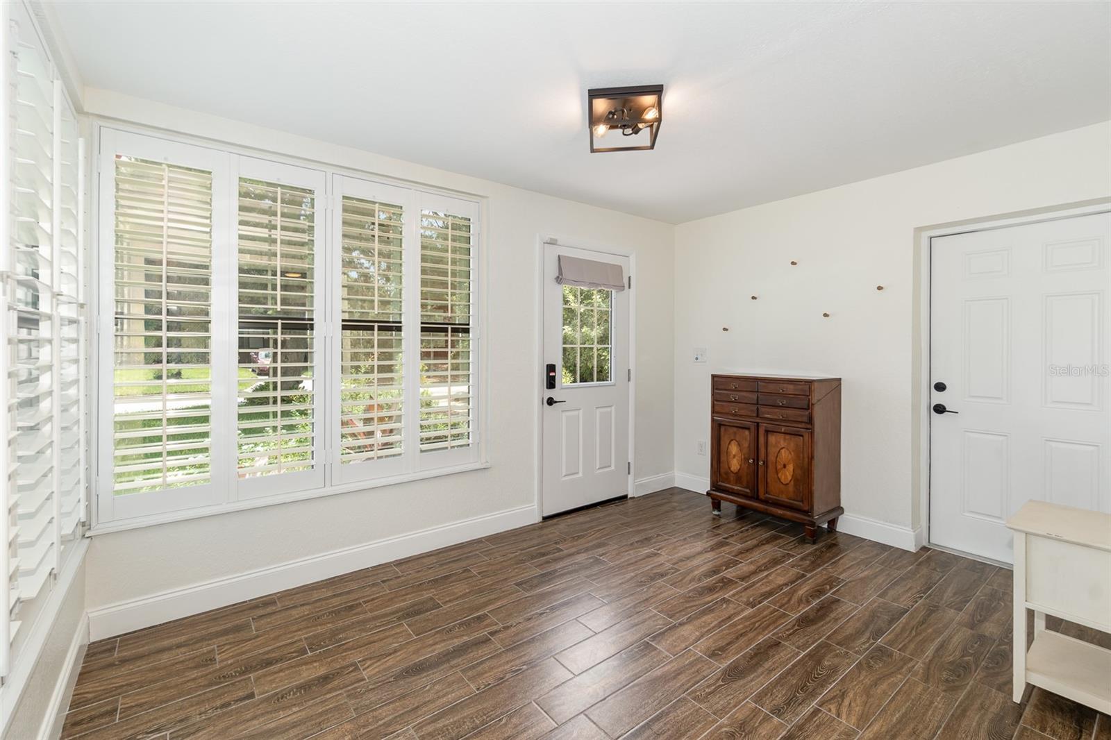 PRIMROSE TERRACE - Residential