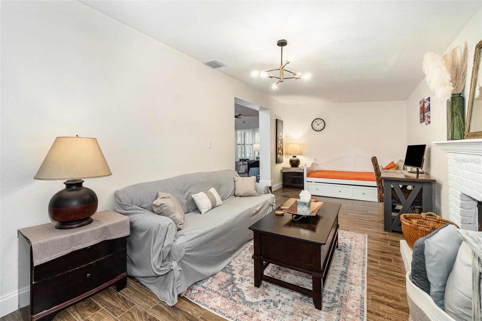 PRIMROSE TERRACE - Residential