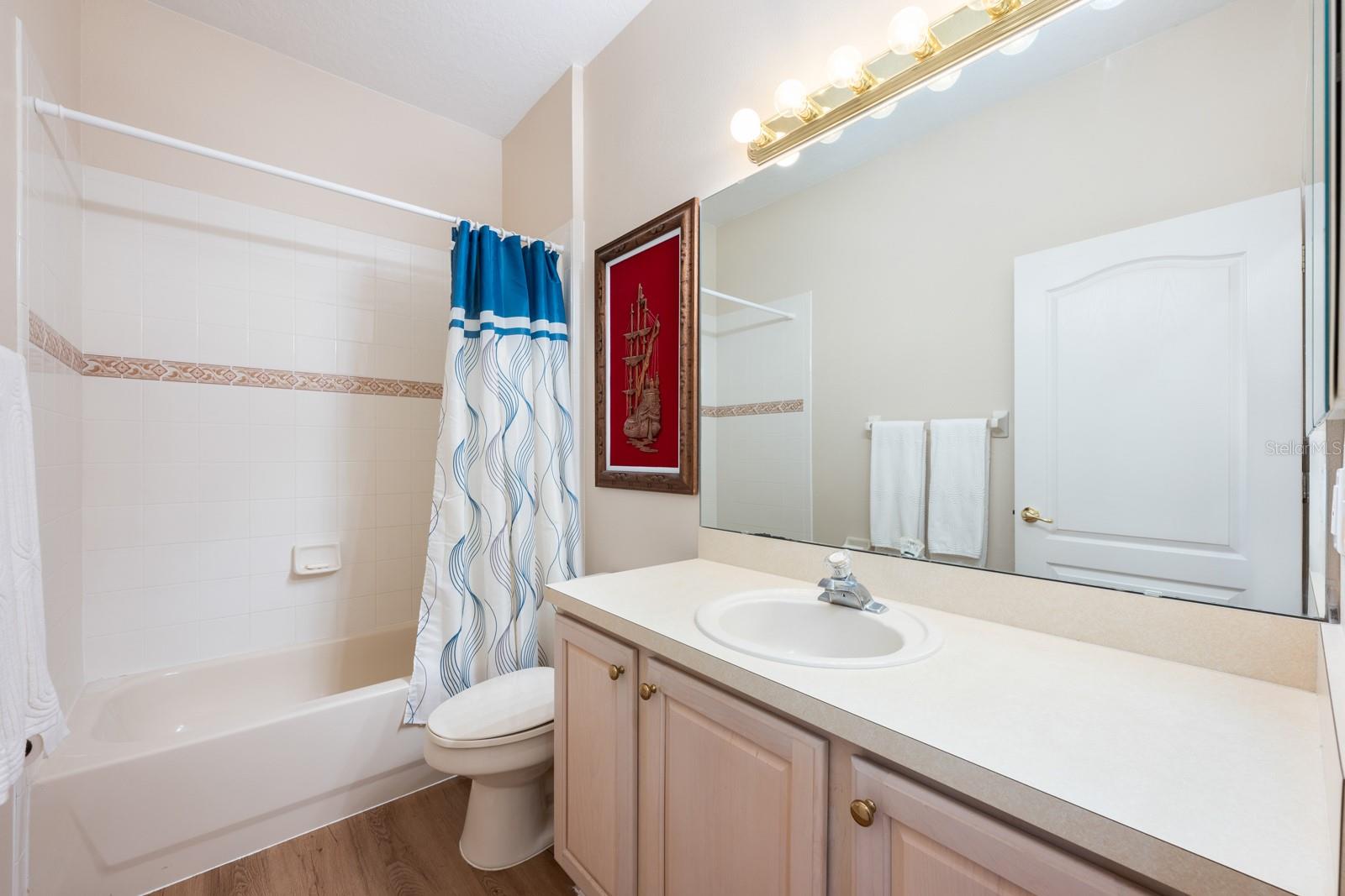 SEVILLE CHASE - Residential