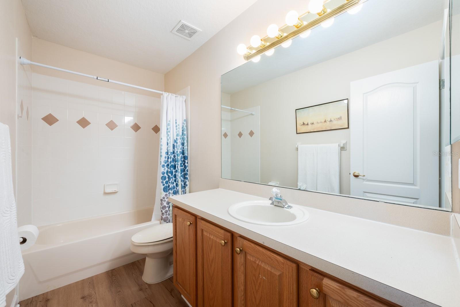 SEVILLE CHASE - Residential