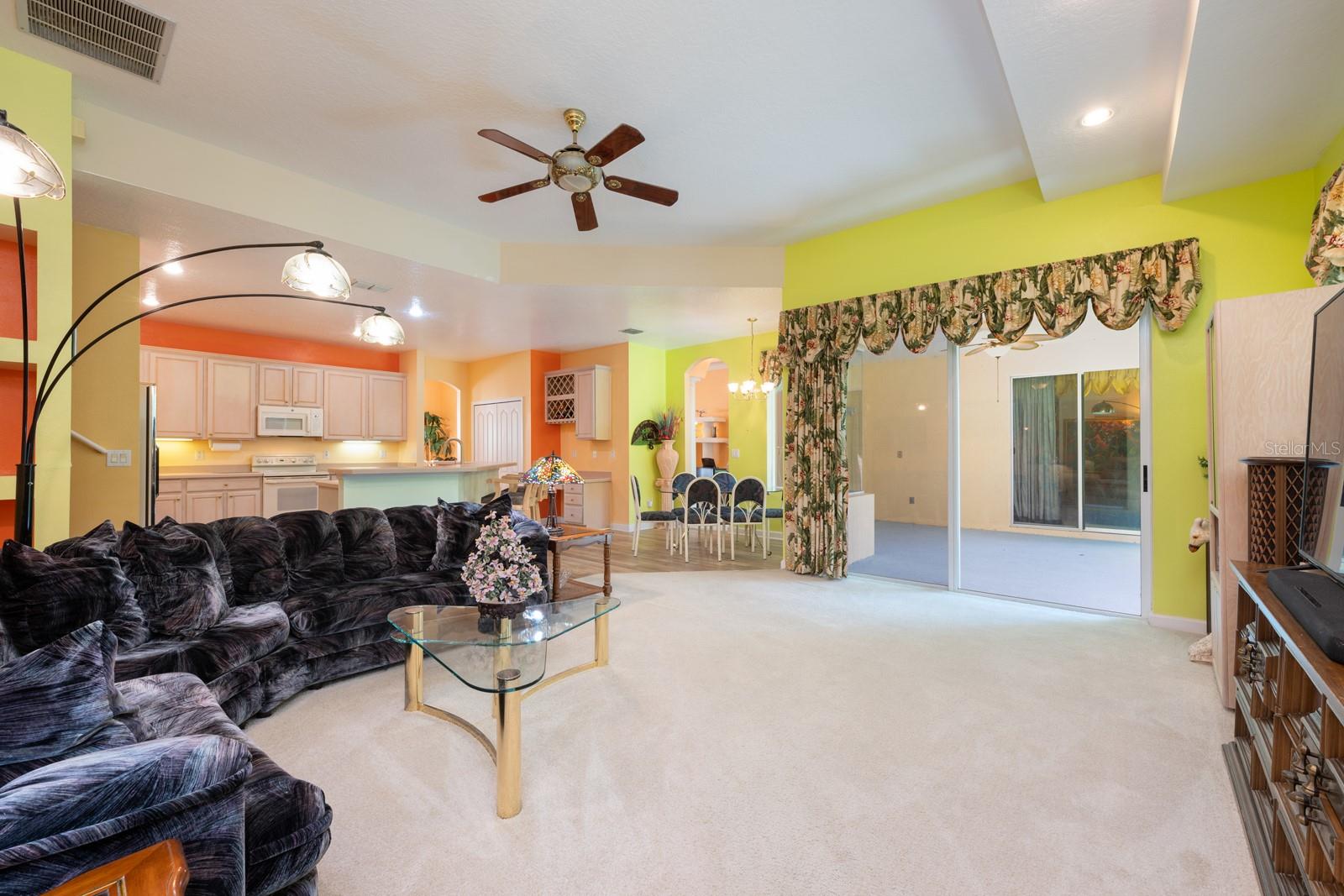 SEVILLE CHASE - Residential