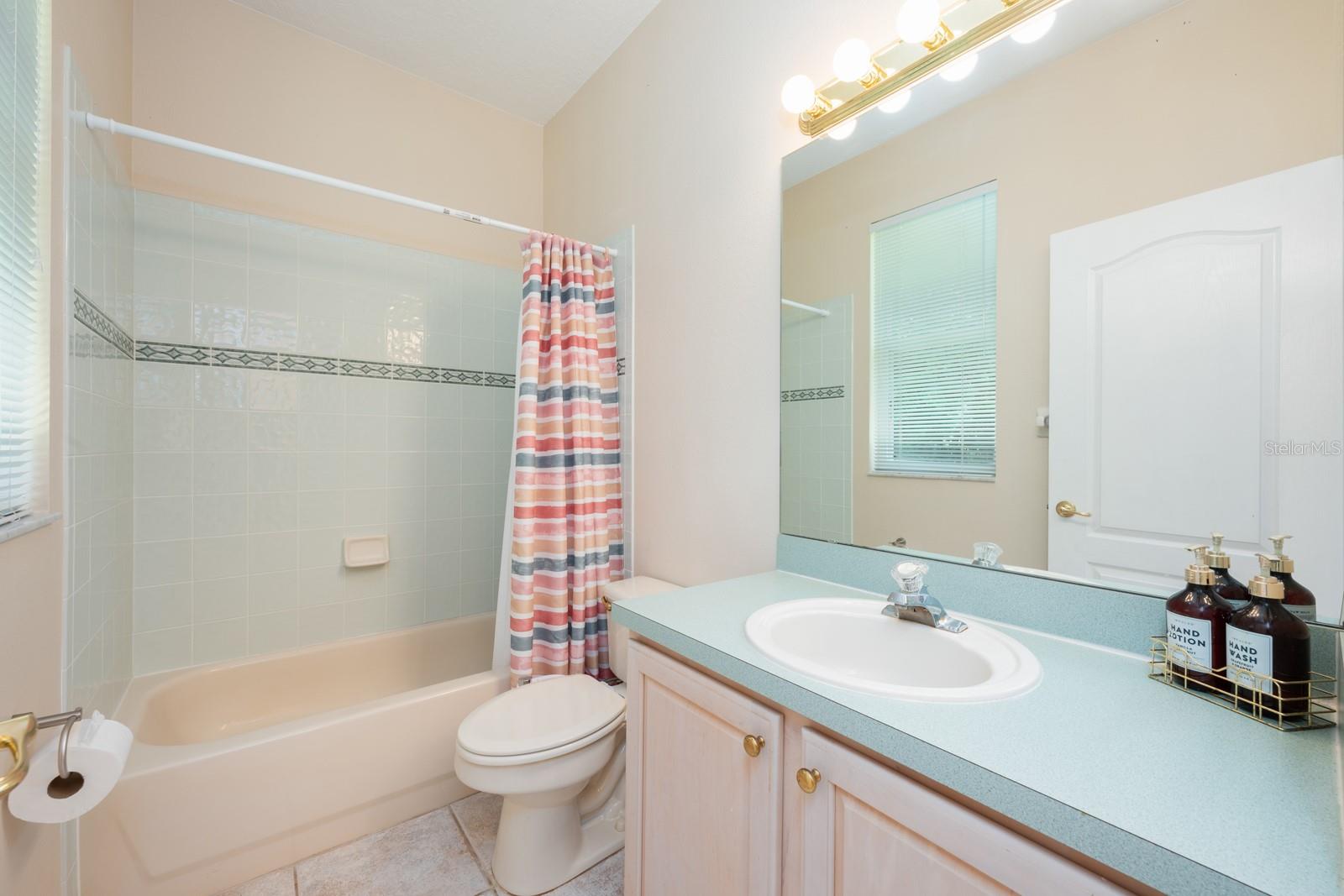 SEVILLE CHASE - Residential