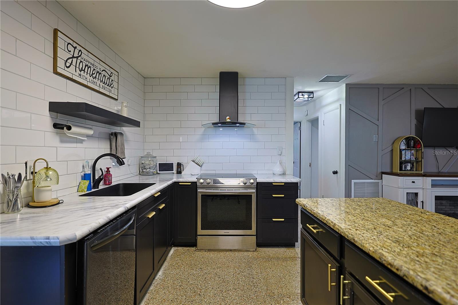 STOER ISLAND - Residential