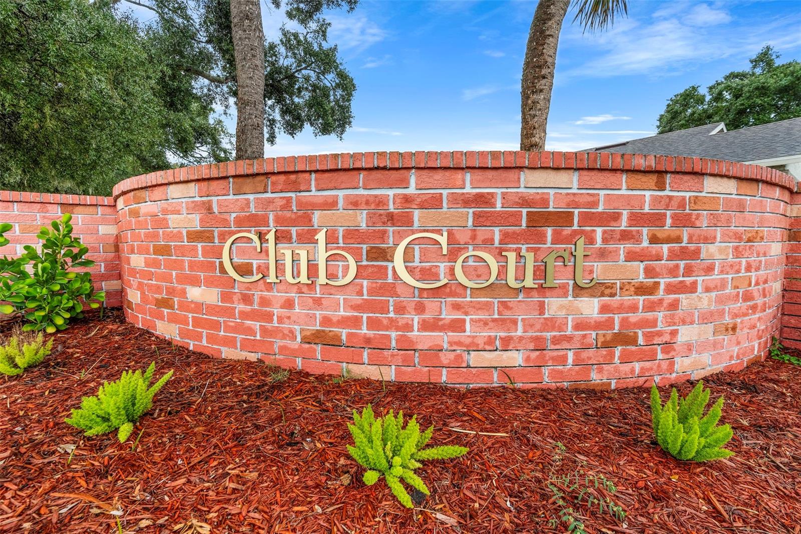 CLUB COURTS AT MEADOW WOOD PHASE 1 27/29 LOT 15 - Residential