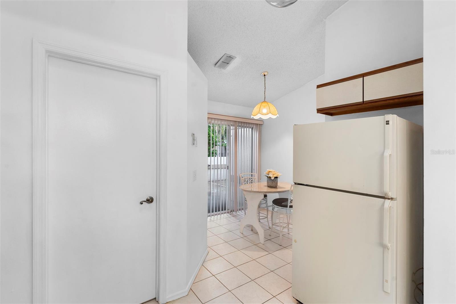 CLUB COURTS AT MEADOW WOOD PHASE 1 27/29 LOT 15 - Residential