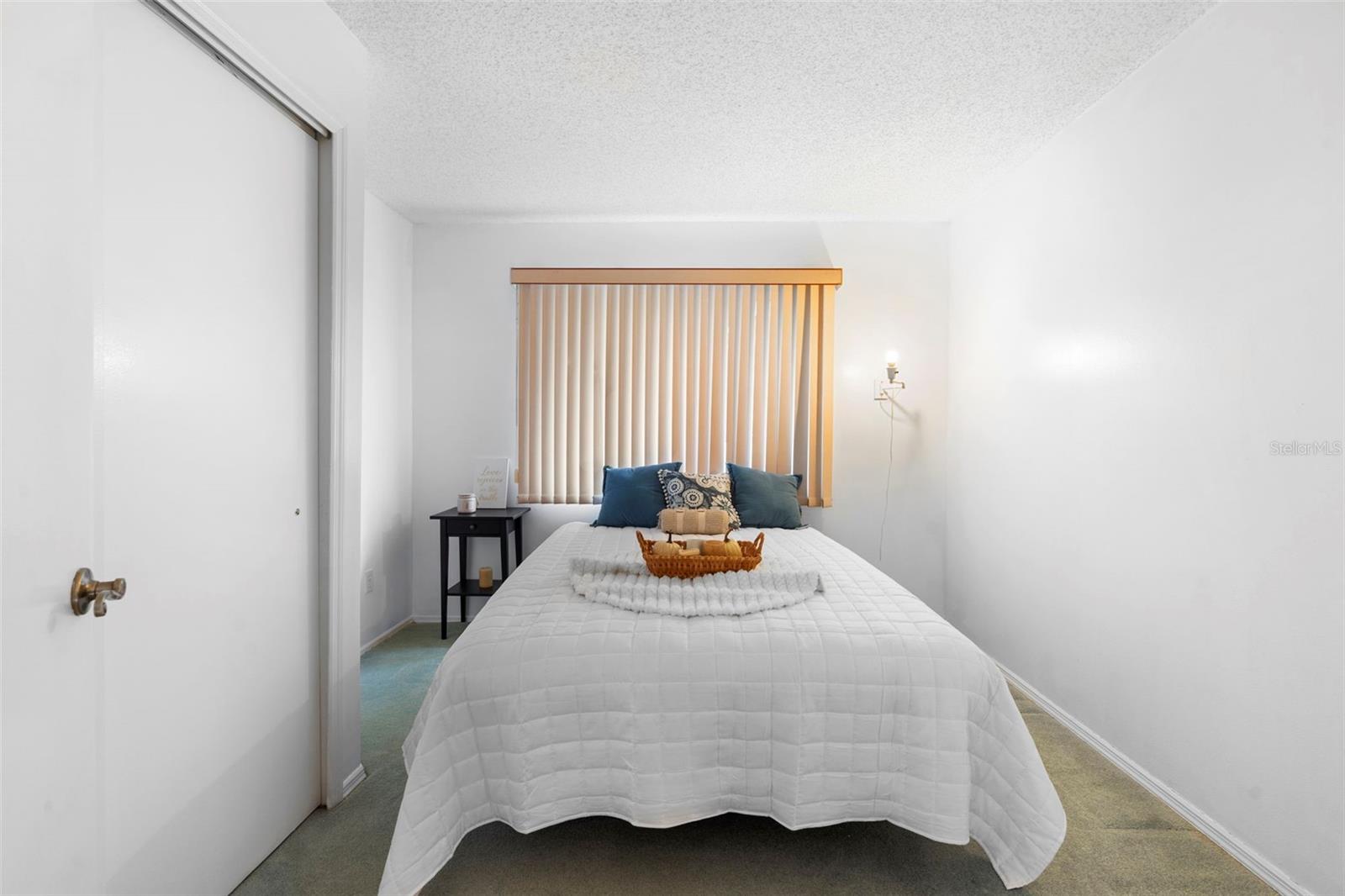 CLUB COURTS AT MEADOW WOOD PHASE 1 27/29 LOT 15 - Residential