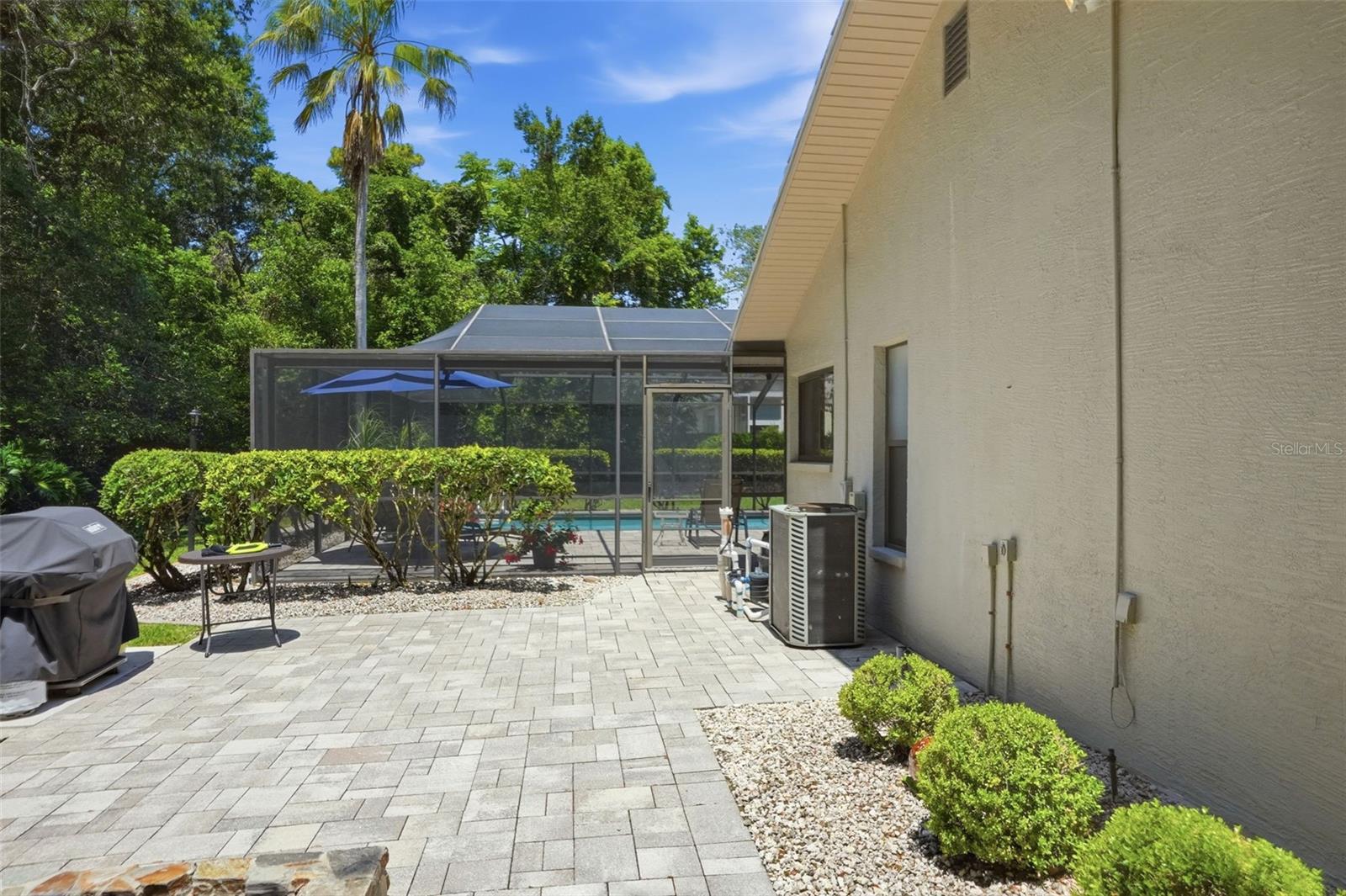 EAST LINDEN ESTATE - Residential