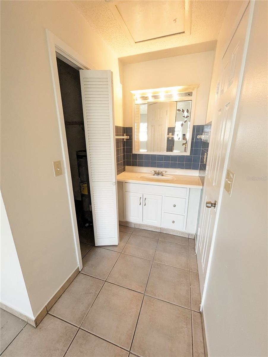 DO-RAY VILLAS - Residential Lease