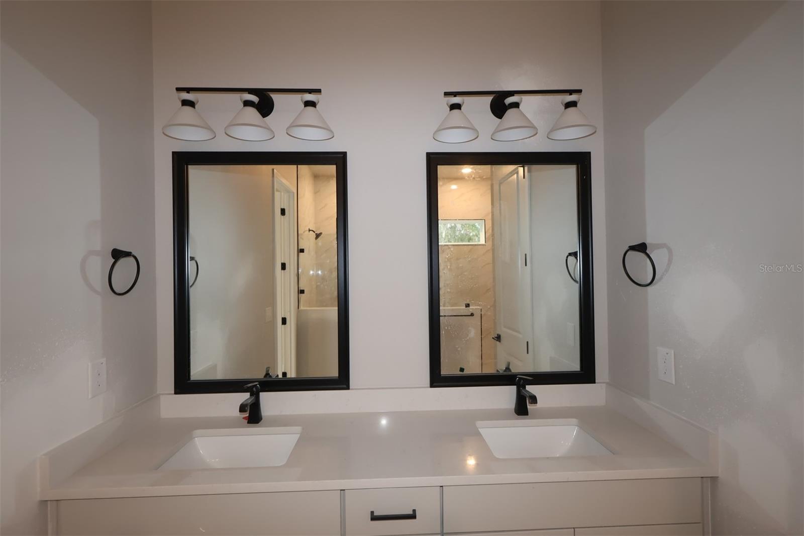 CHAPEL CROSSINGS - Residential