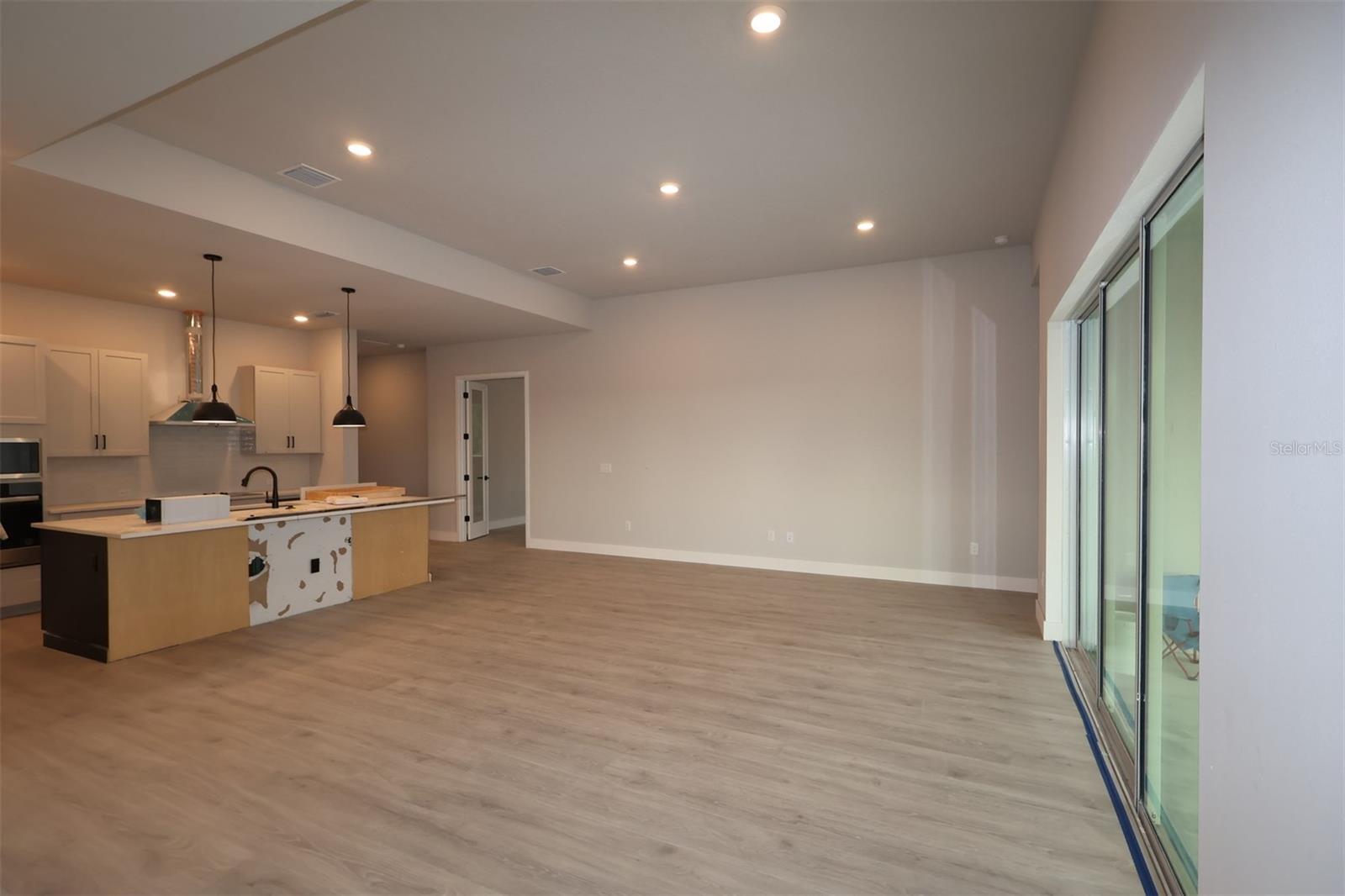 CHAPEL CROSSINGS - Residential