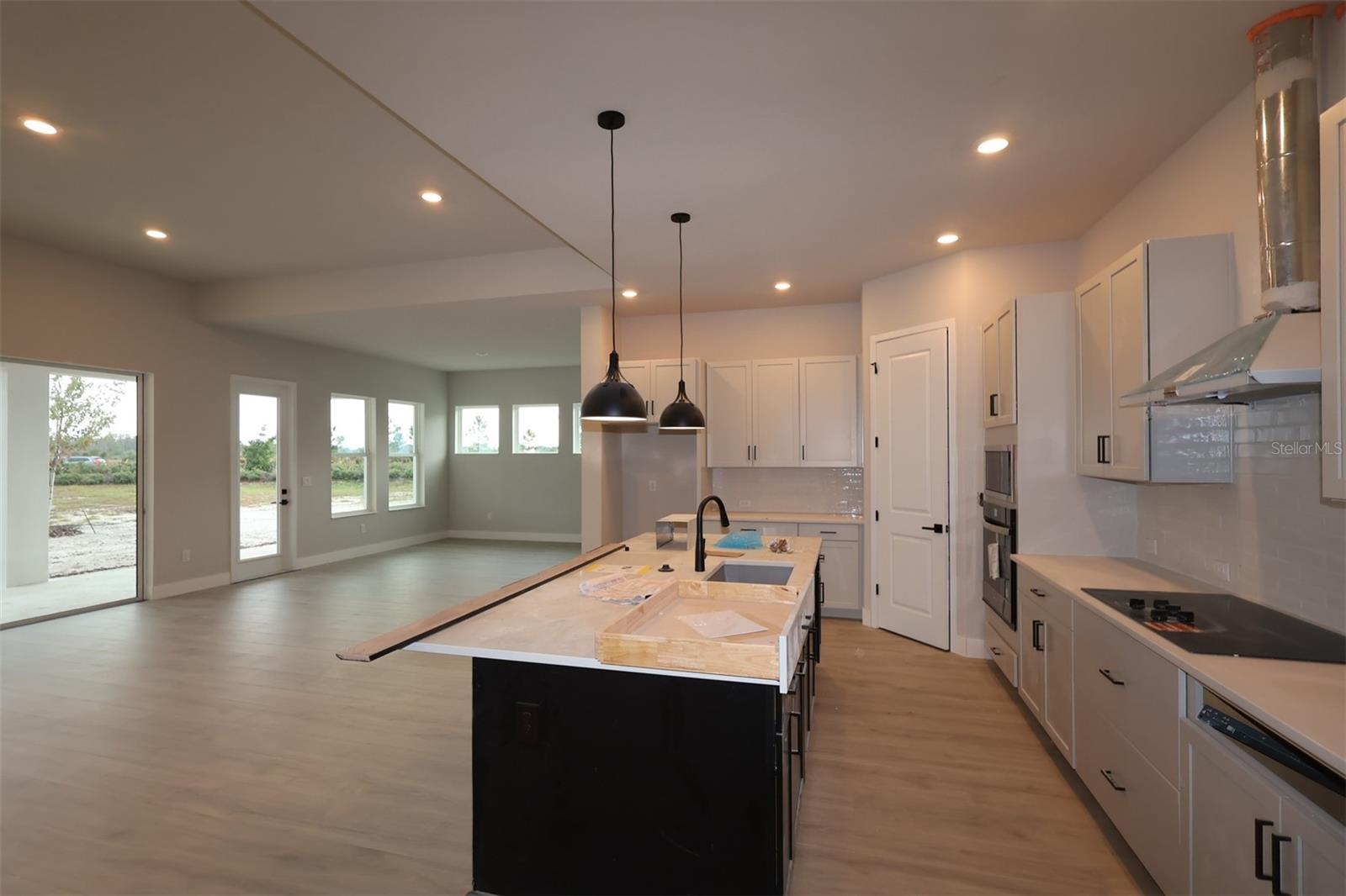 CHAPEL CROSSINGS - Residential