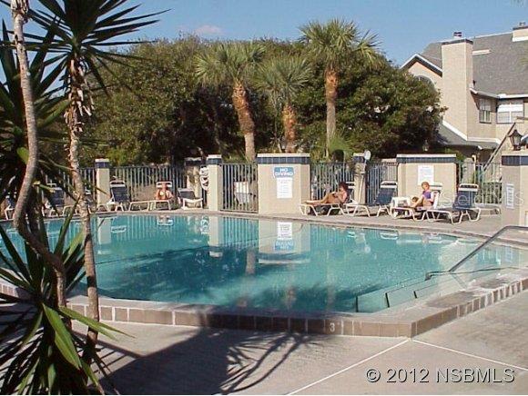 Sun Beach Club Condo Ph 01-03 - Residential