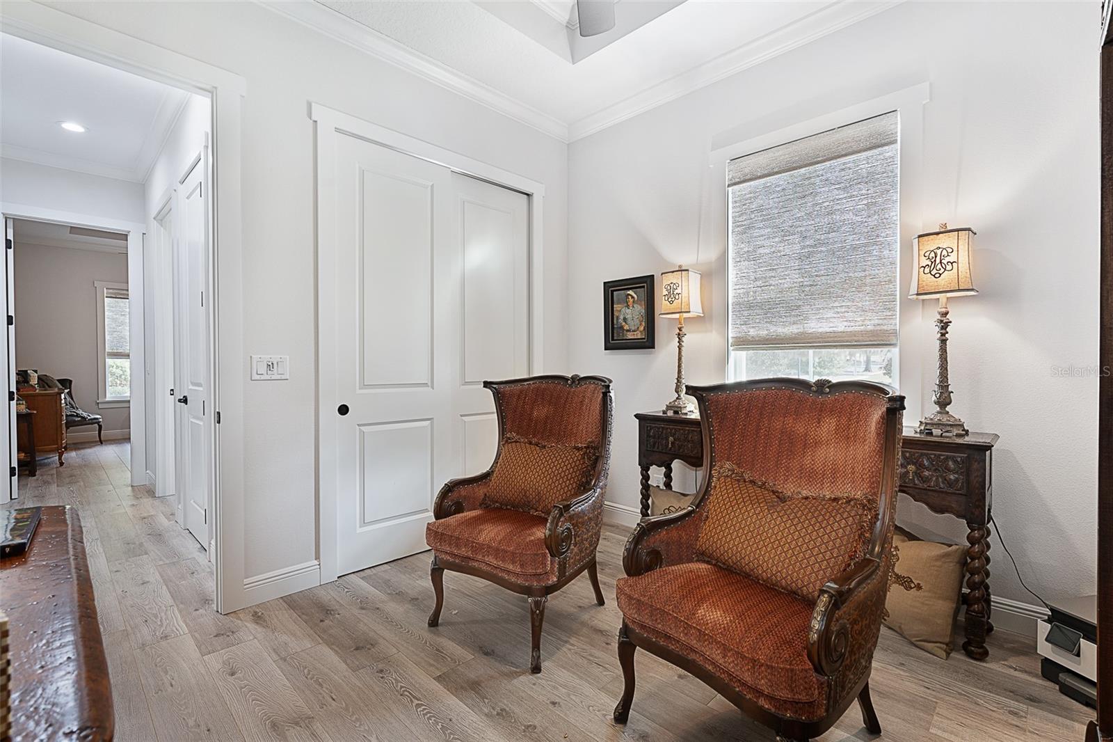 THE COTTAGES ON 11TH - Residential