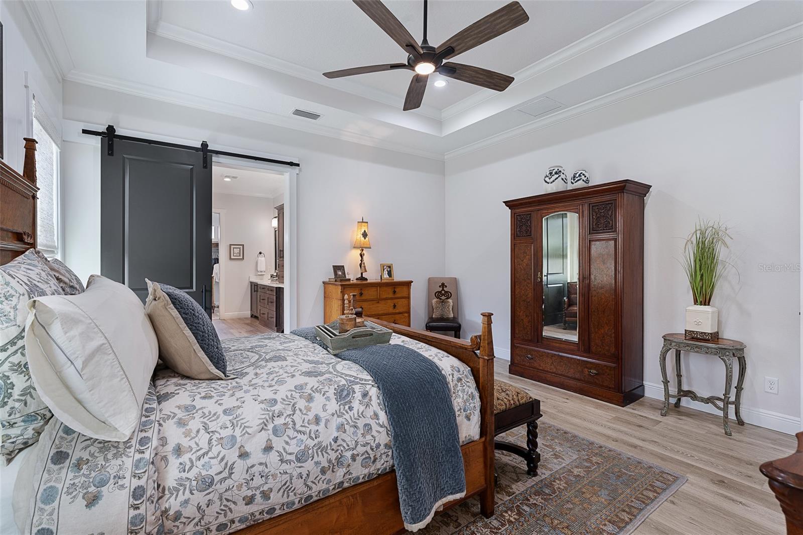 THE COTTAGES ON 11TH - Residential