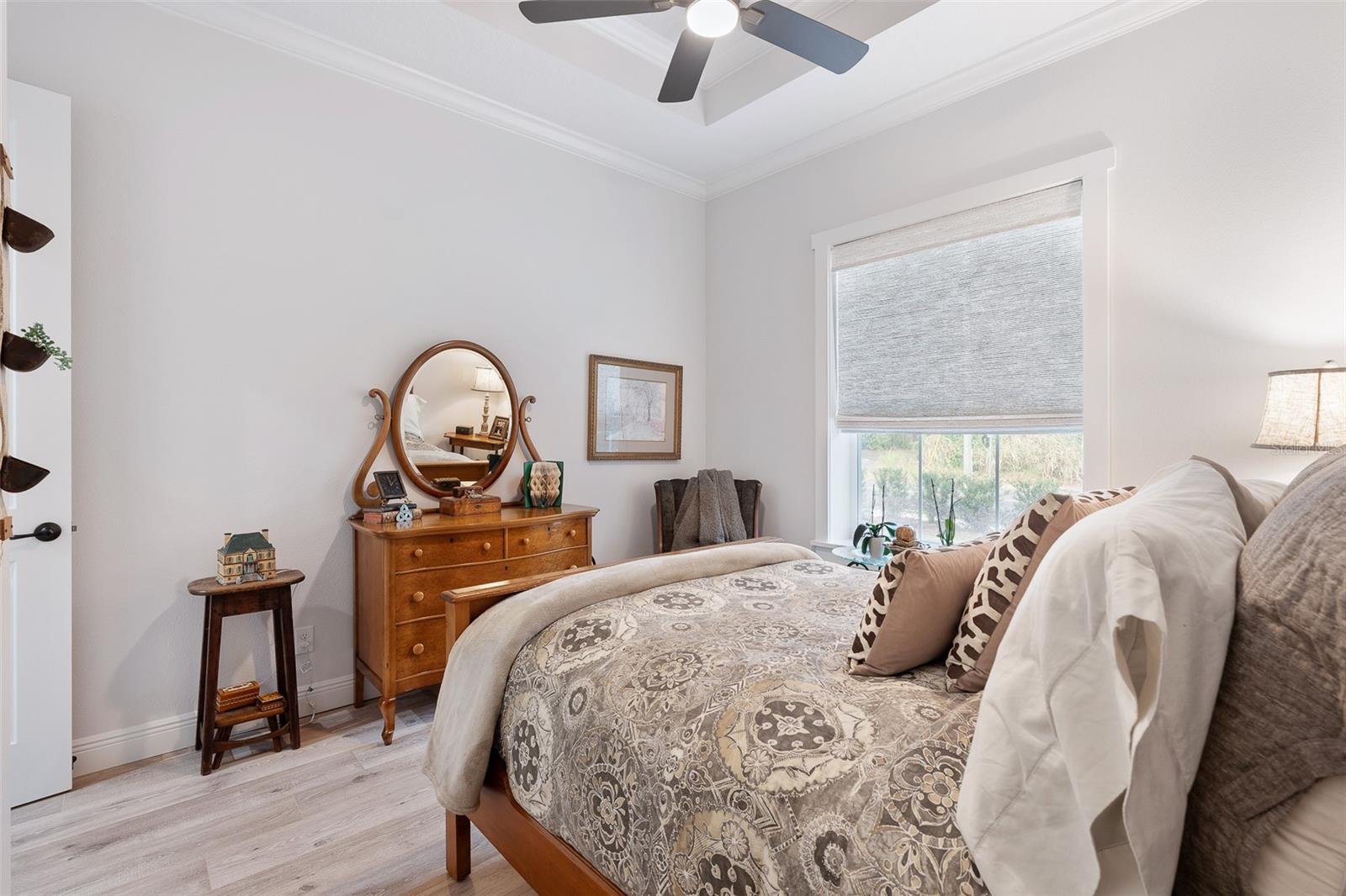 THE COTTAGES ON 11TH - Residential