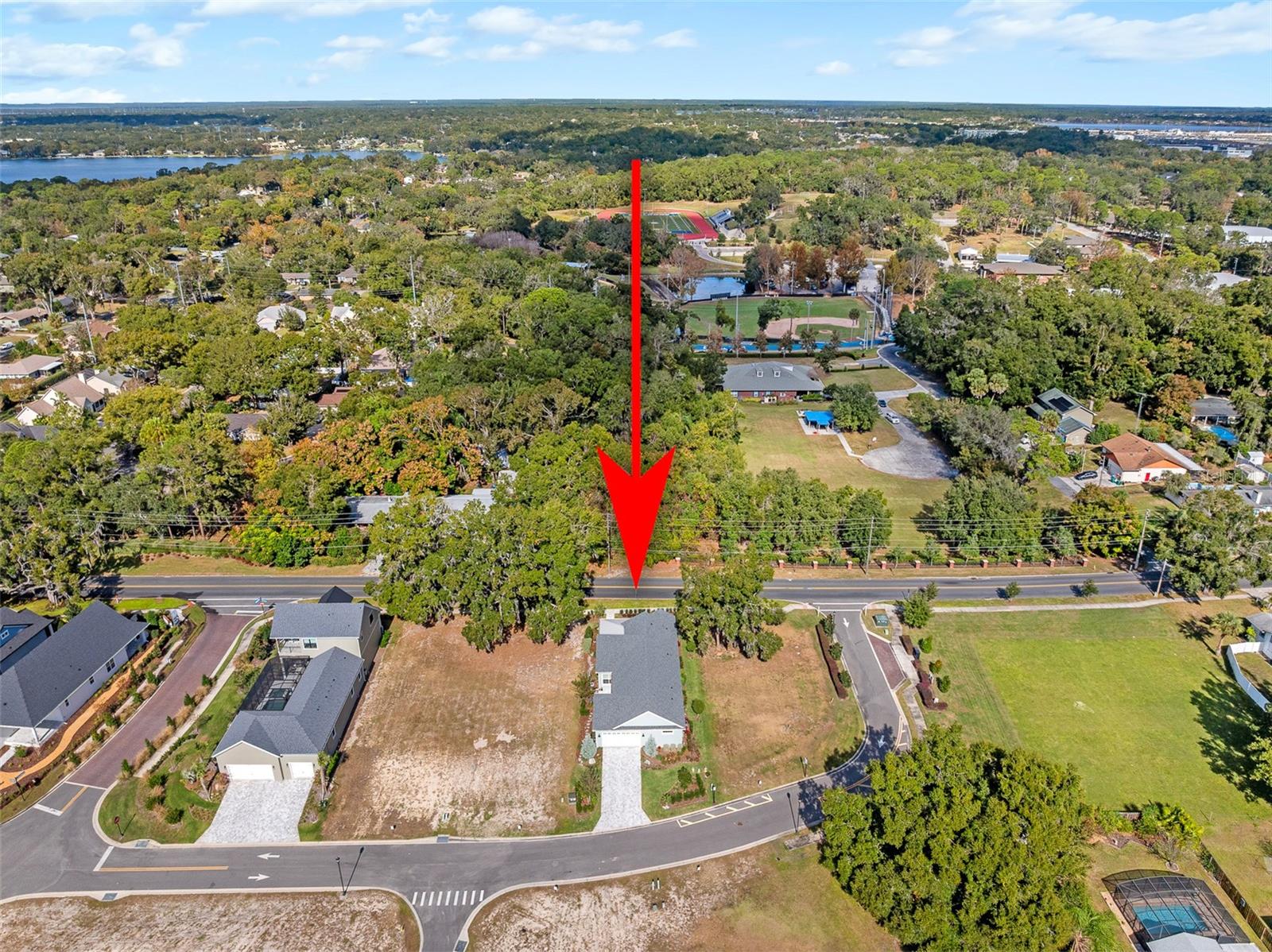 THE COTTAGES ON 11TH - Residential