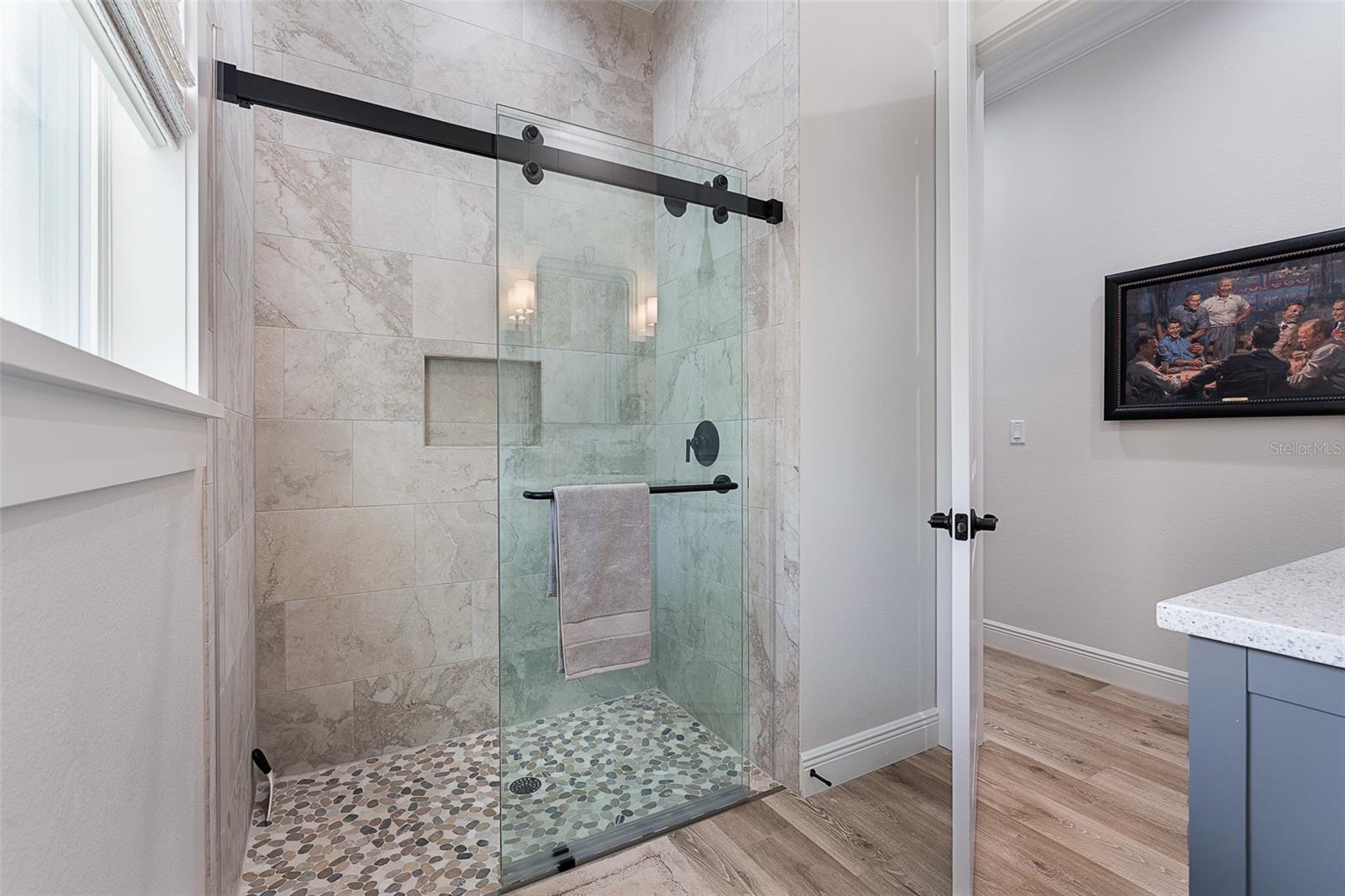 THE COTTAGES ON 11TH - Residential