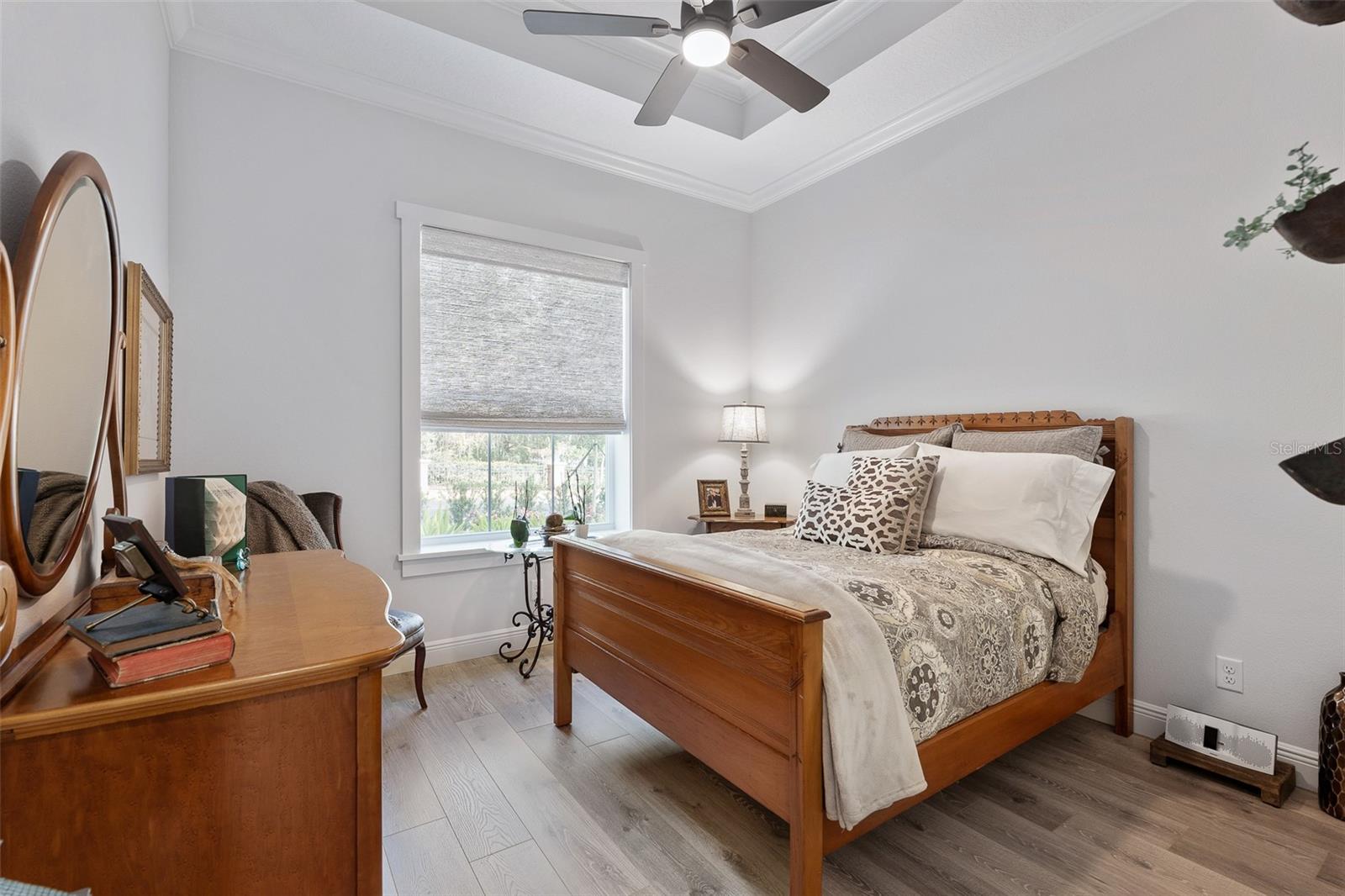 THE COTTAGES ON 11TH - Residential