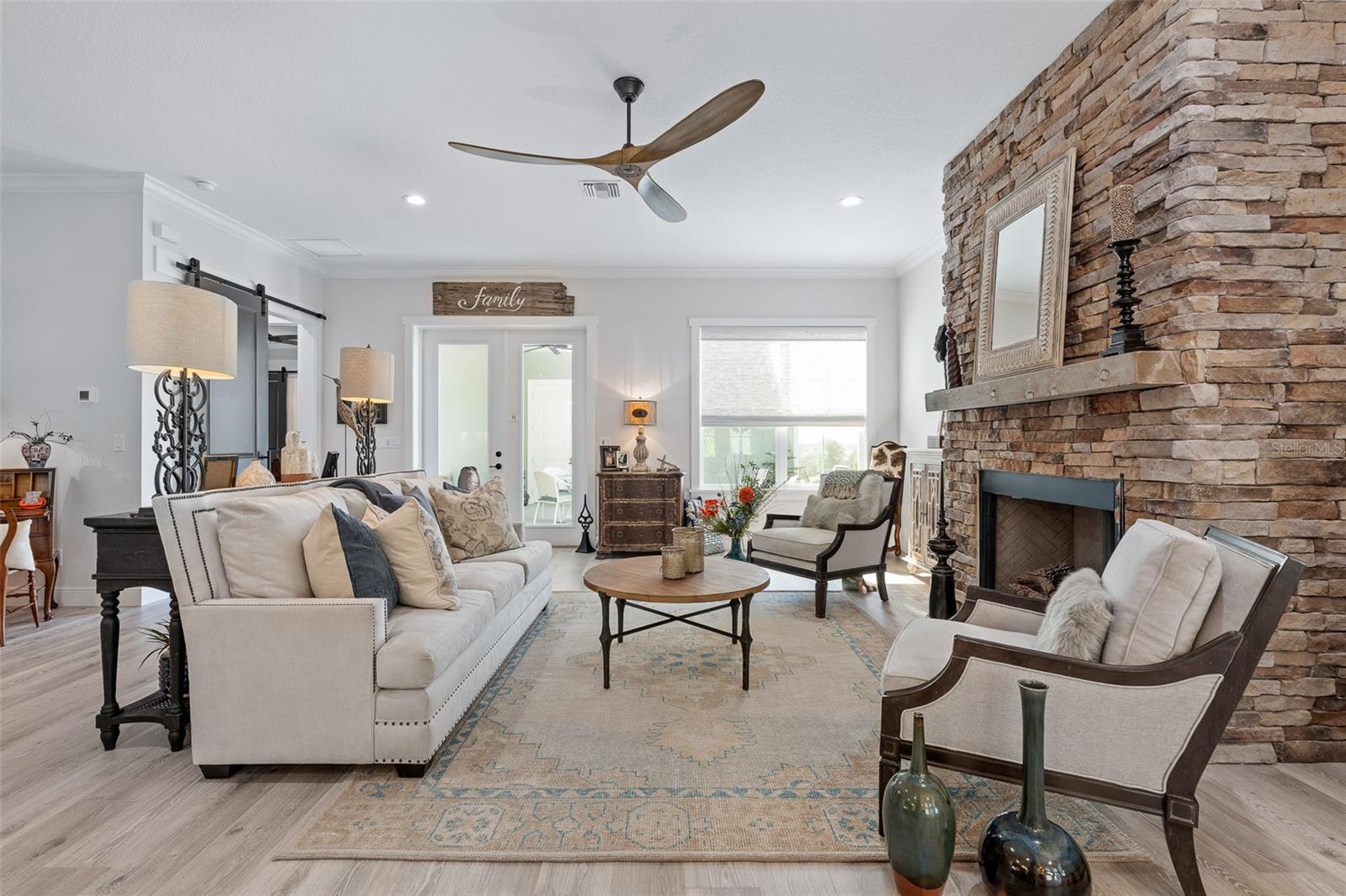 THE COTTAGES ON 11TH - Residential