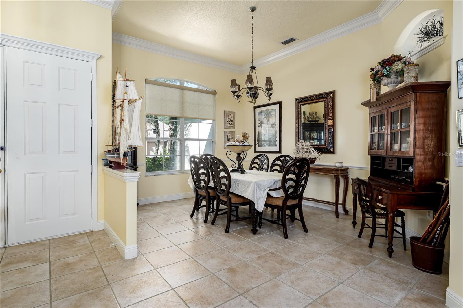OAK CREEK - Residential