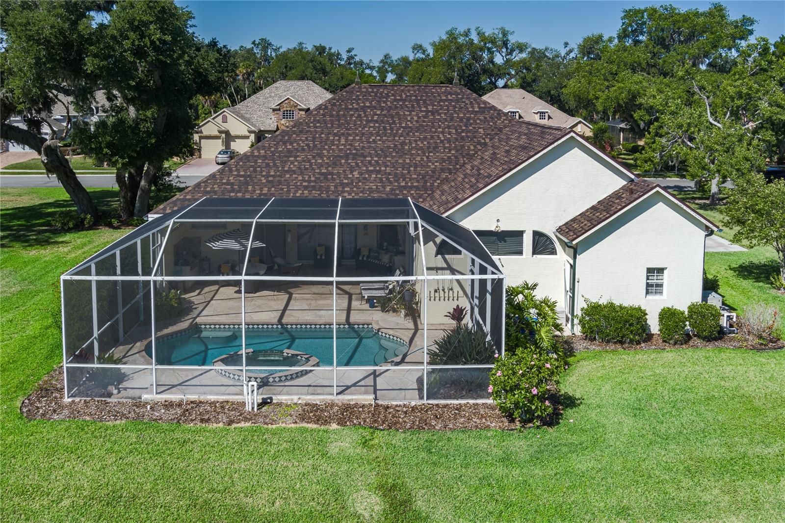 OAK CREEK - Residential
