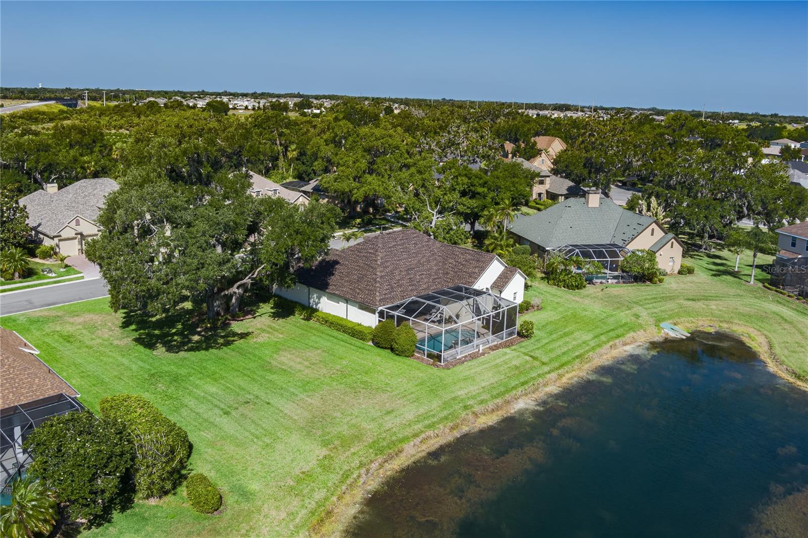OAK CREEK - Residential