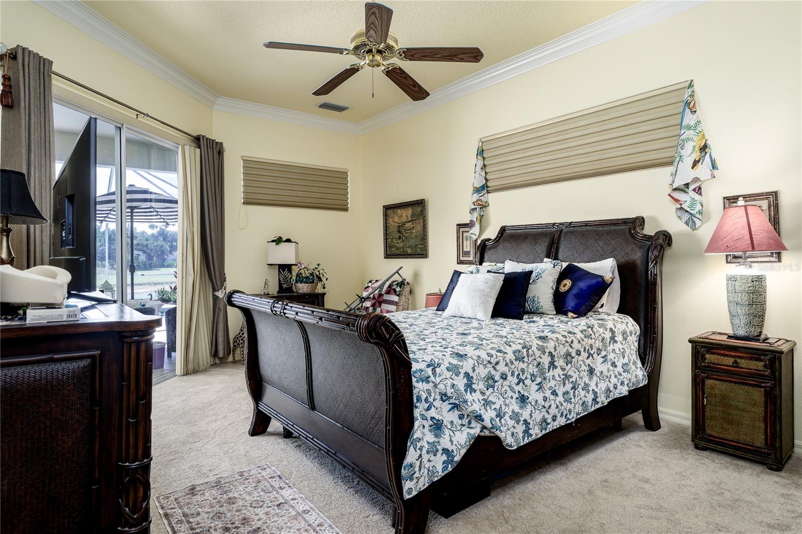 OAK CREEK - Residential