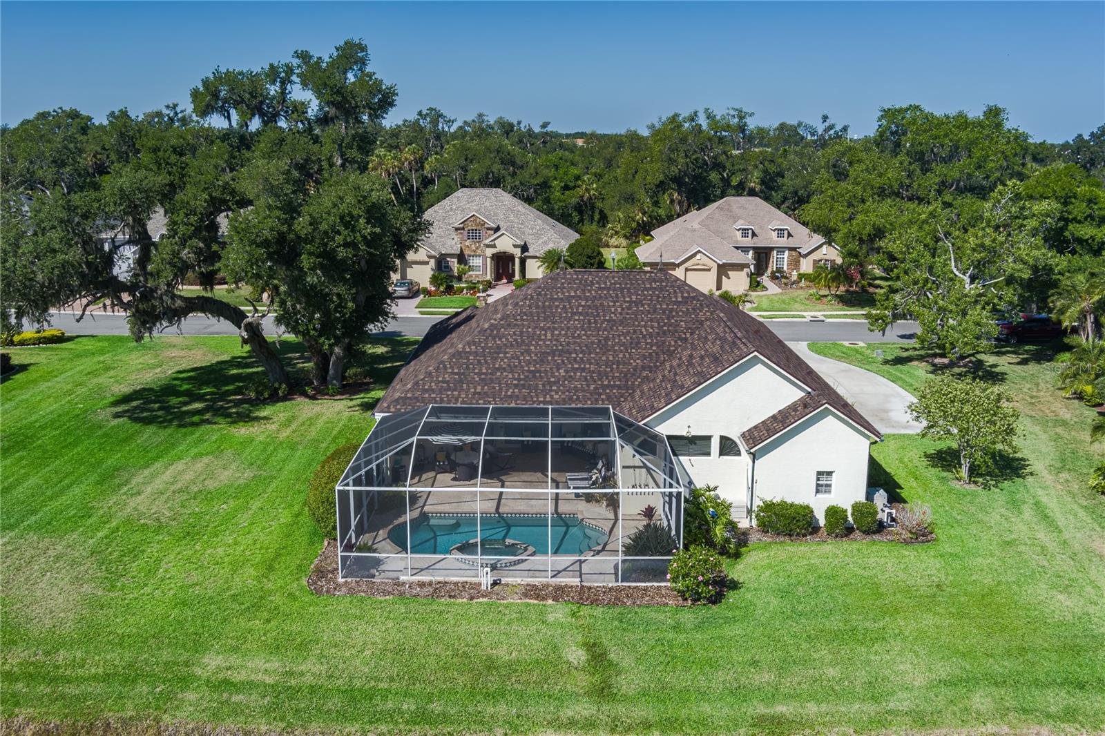 OAK CREEK - Residential