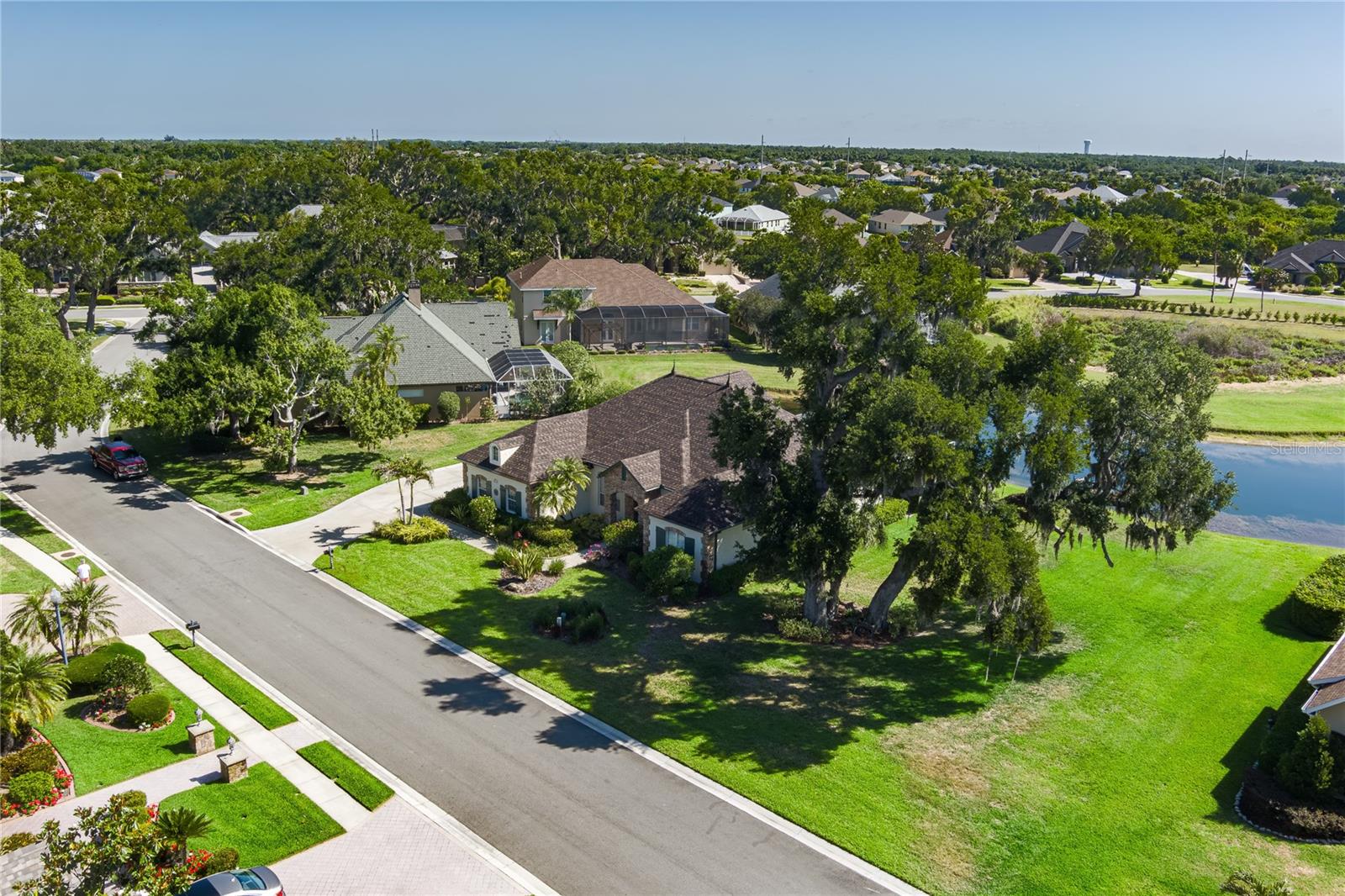 OAK CREEK - Residential