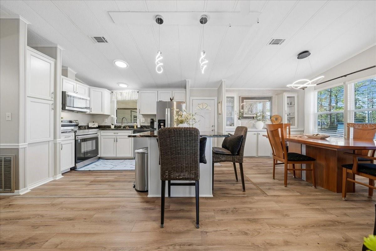 LADY LAKE ORANGE BLOSSOM GARDENS UNIT 06 - Residential