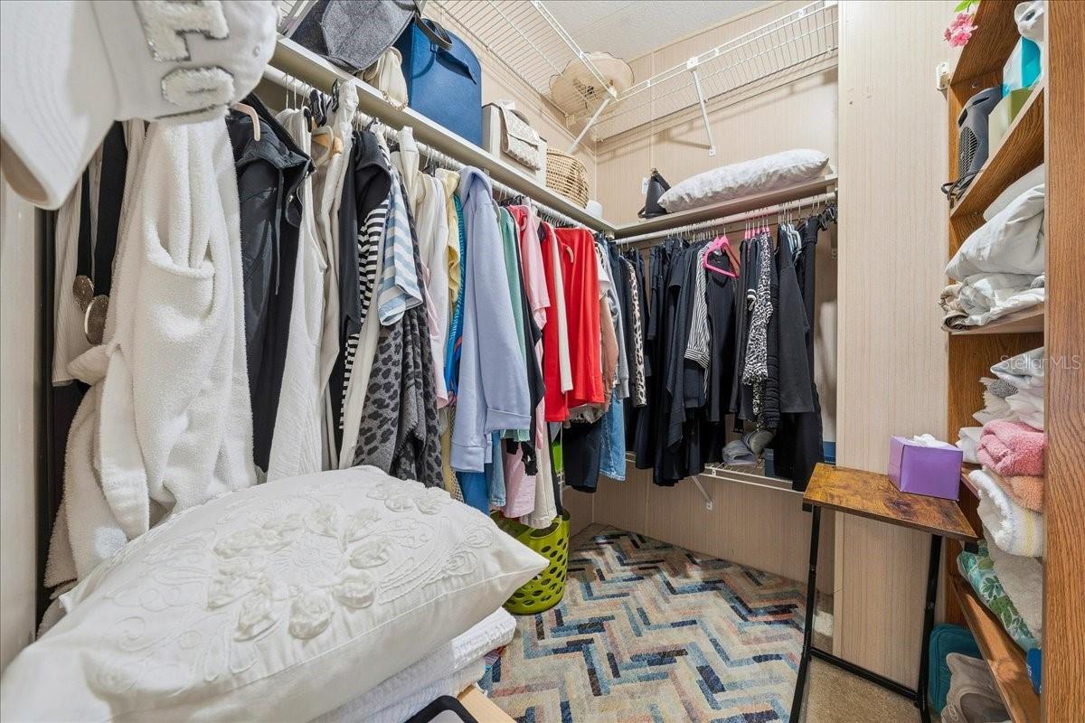 LADY LAKE ORANGE BLOSSOM GARDENS UNIT 06 - Residential