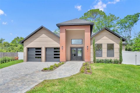 Photo of 102 Bell Place, Winter Park, FL 32792 (MLS # O6398118)
