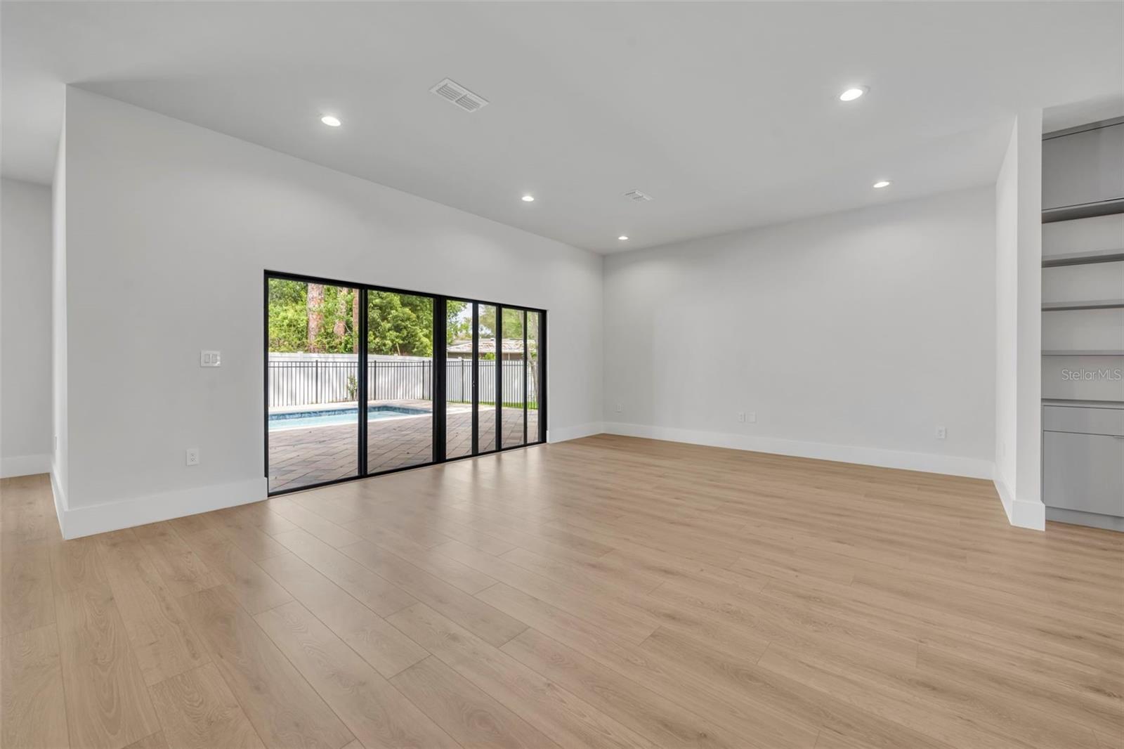 EASTGATE SUB - Residential