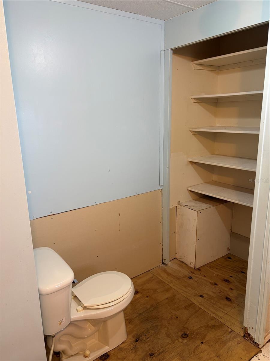 WINDING WATERS - Residential