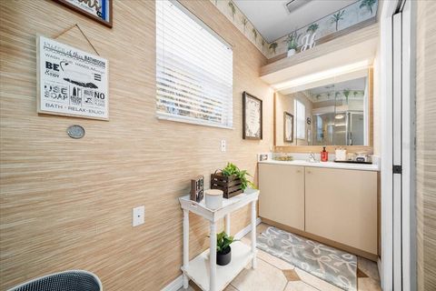 Tiny photo for 434 SW 14th Street #A, Ocala, FL 34471 (MLS # OM720463)