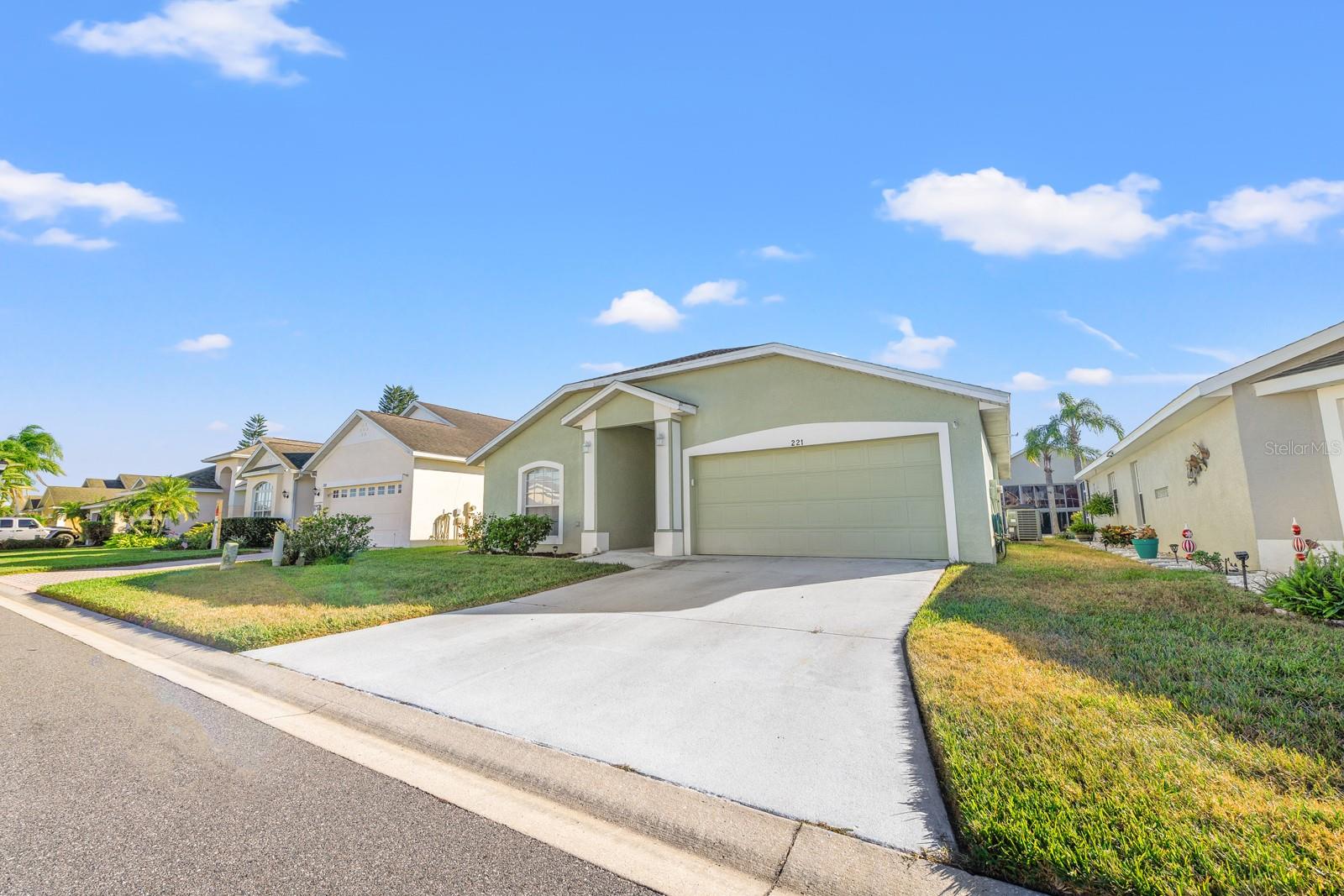 221 PRATHER DRIVE