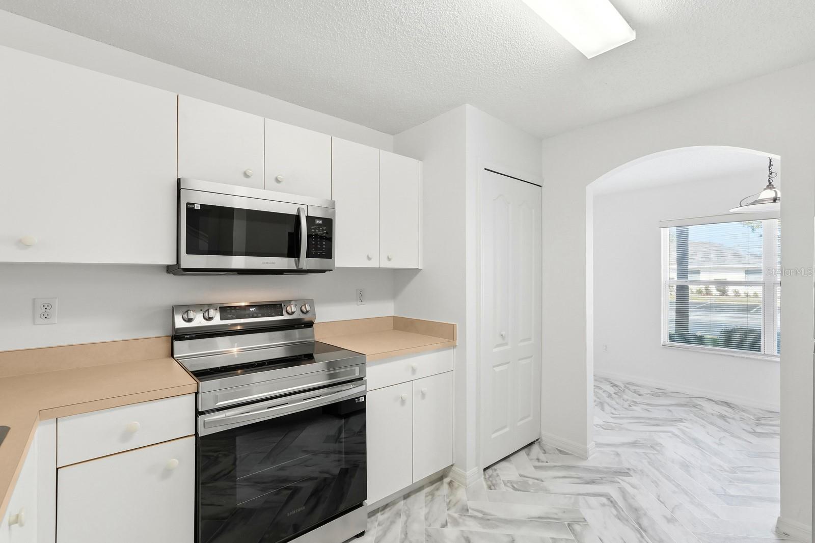 HAMMOCKS PH 01 - Residential