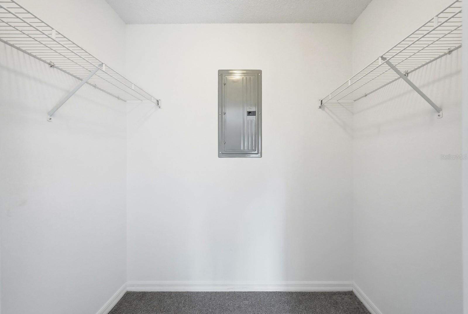 HAMMOCKS PH 01 - Residential