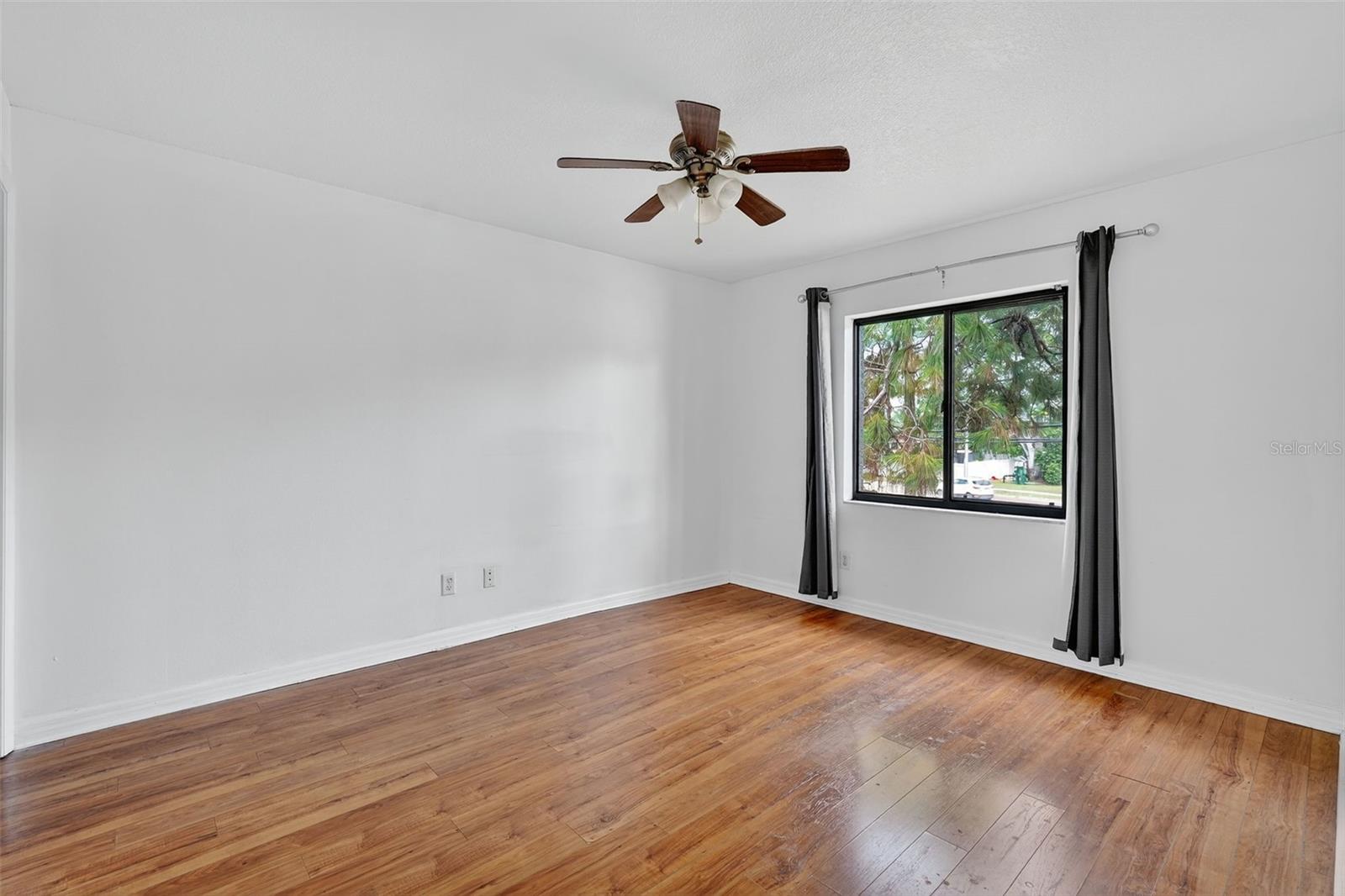 LAKE HEATHER HEIGHTS - Residential